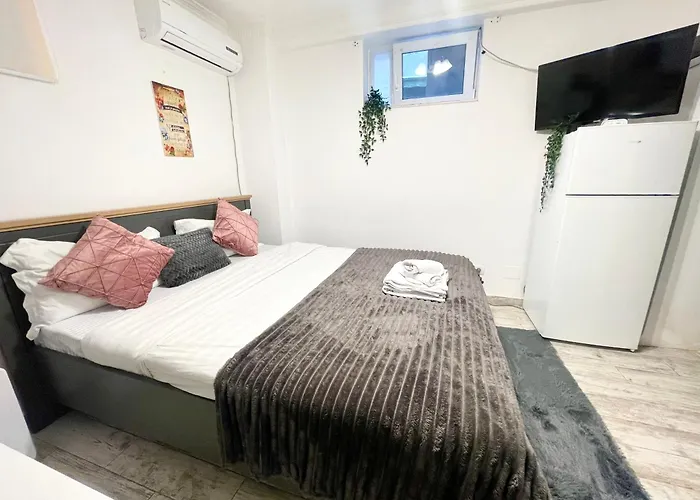 Prime 2 - Half Ground Level With Windows - Demisol * Bükreş